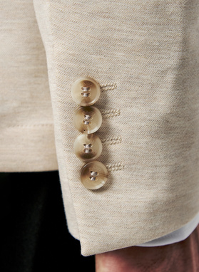 Beżowa dzianinowa marynarka męska