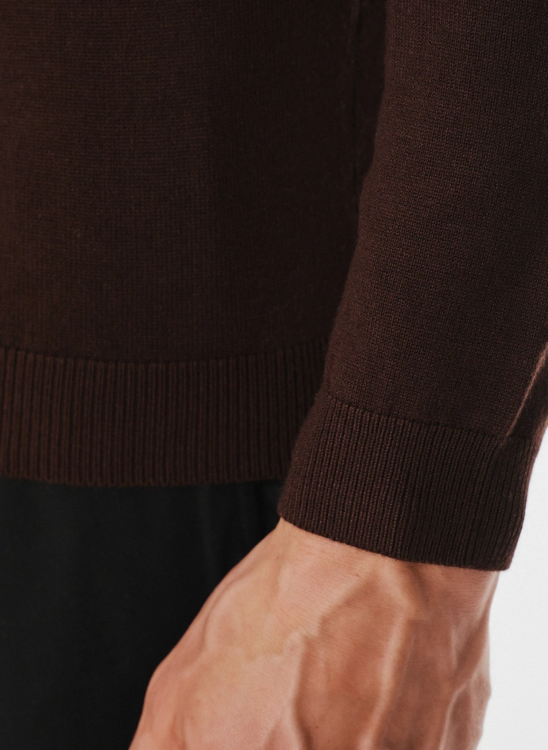 Brązowy gładki półgolf męski