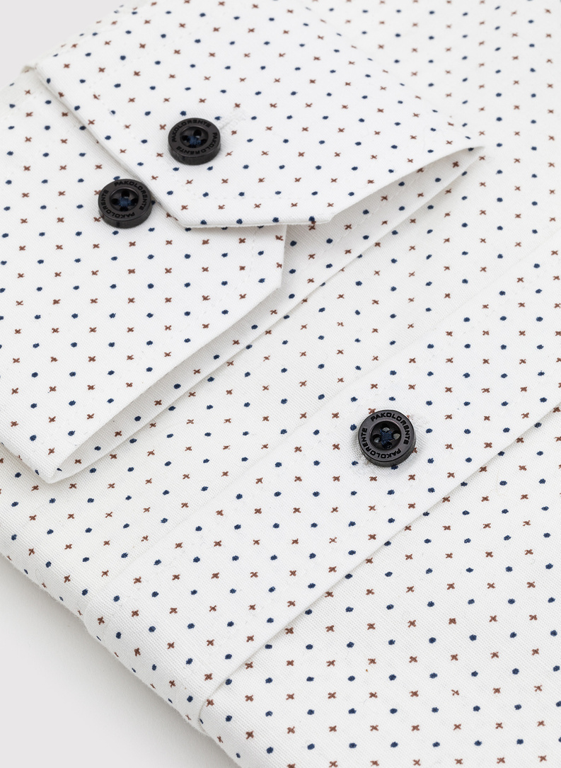 Biała koszula w granatowo-beżowy mikrowzór