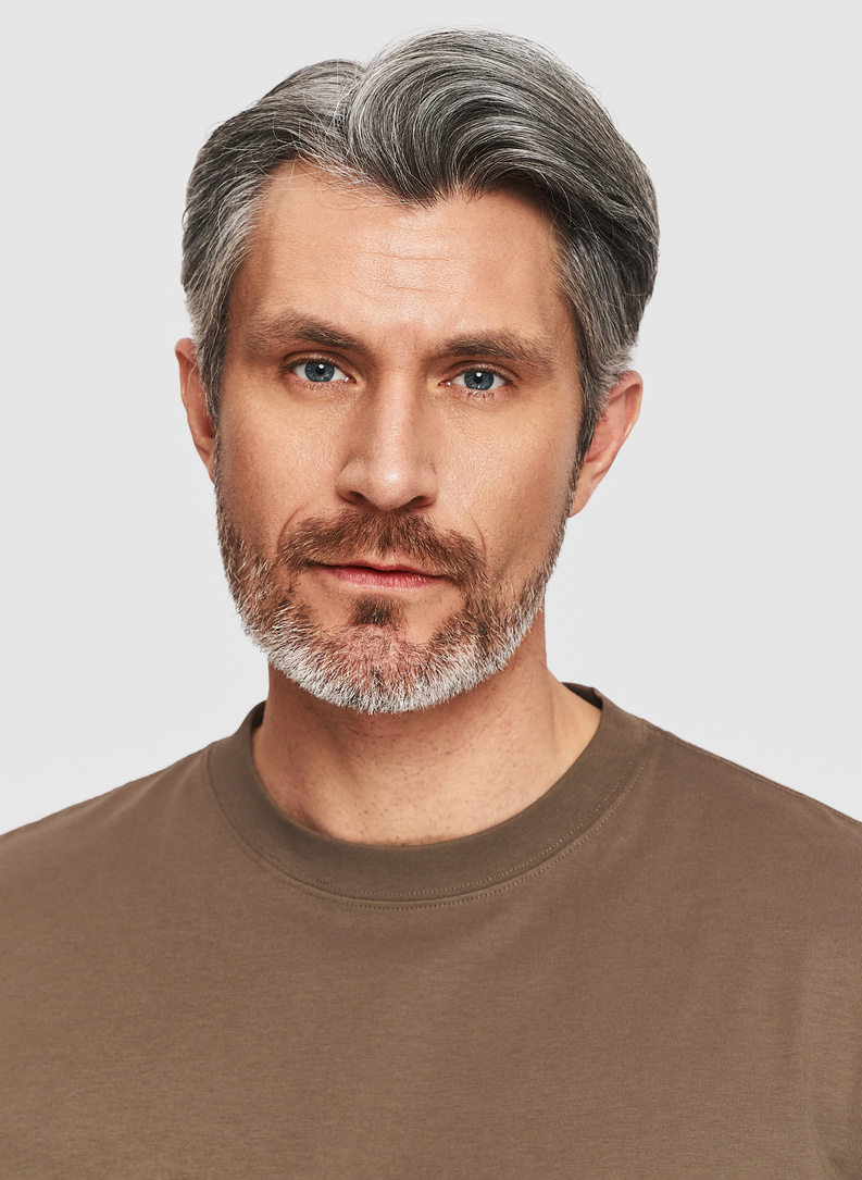 Brązowy t-shirt oversize