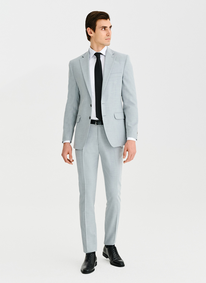 Szara marynarka garniturowa