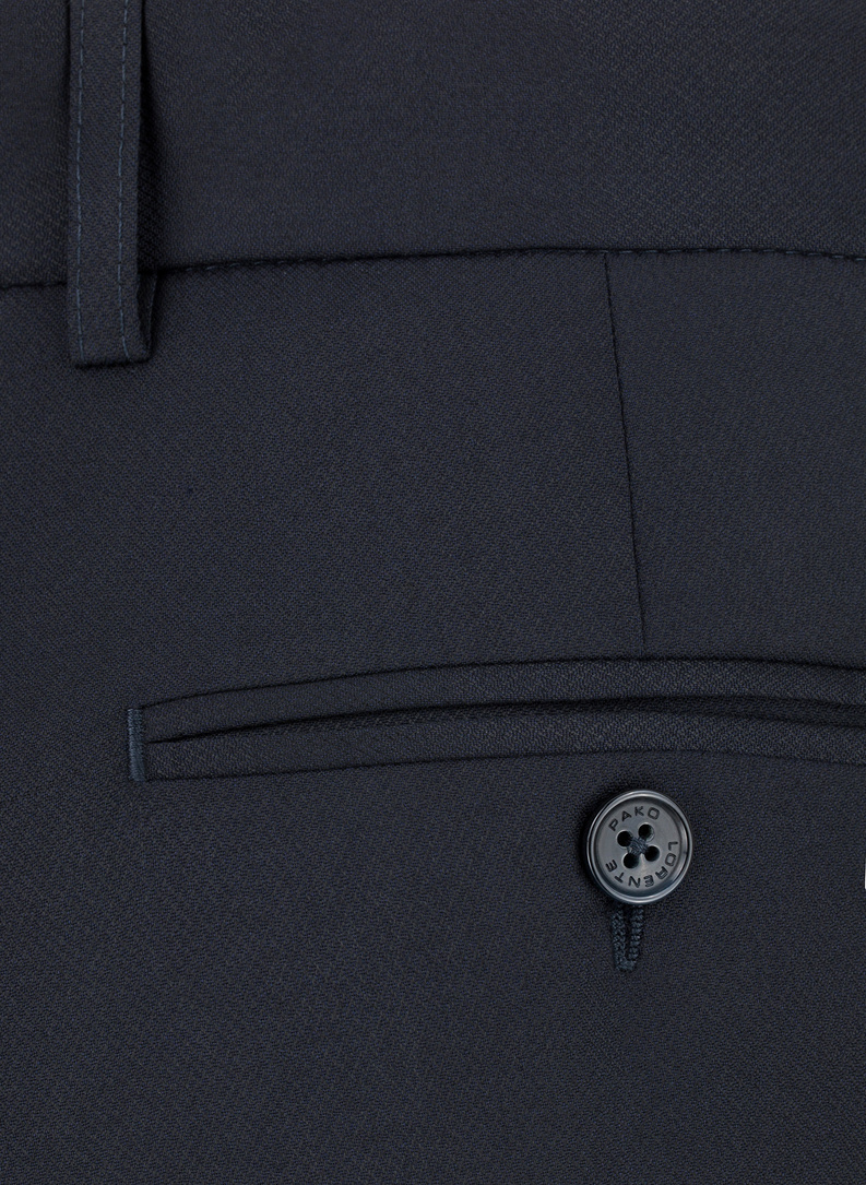 Dwuczęściowy gładki garnitur męski w kolorze granatowym