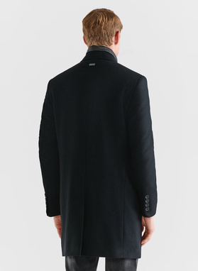 Męski czarny płaszcz z wełną