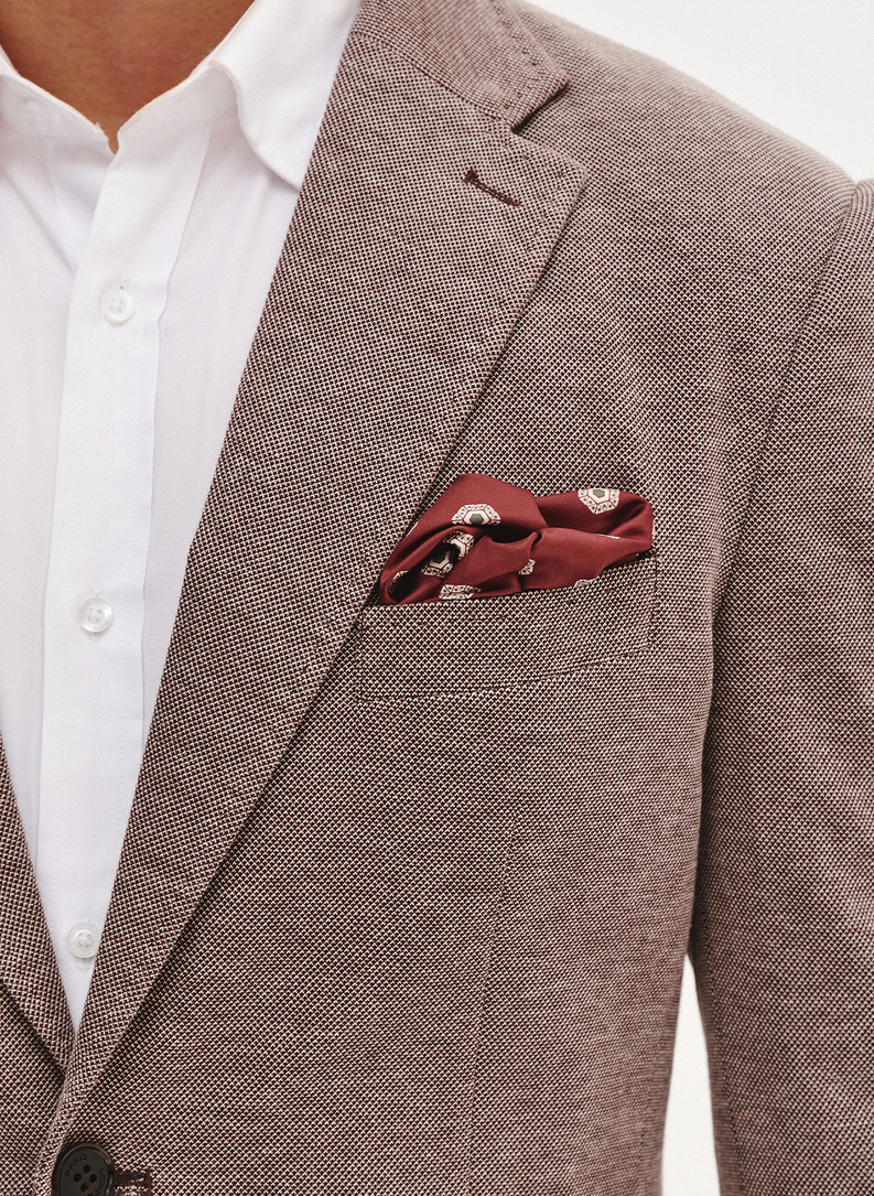 Dzianinowa marynarka w kolorze brązowym