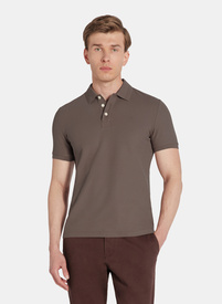 Brązowy t-shirt polo na trzy guziczki