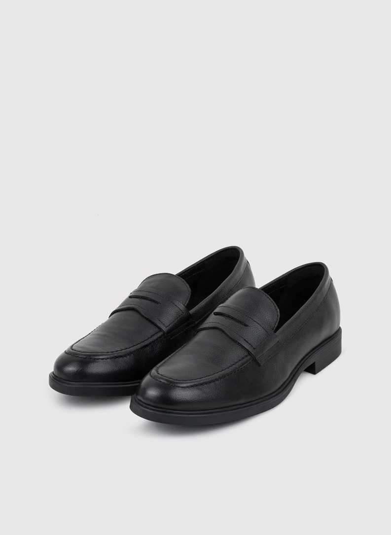 Ślubny błękitny garnitur męski