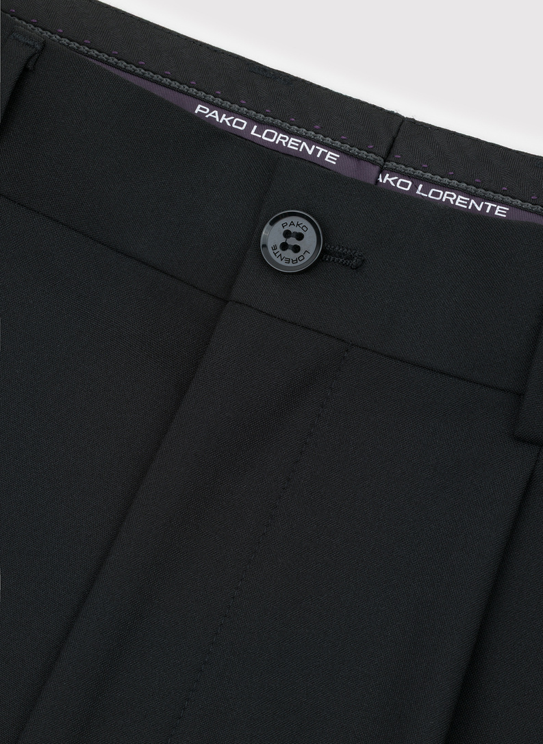 Czarne spodnie garniturowe oversize