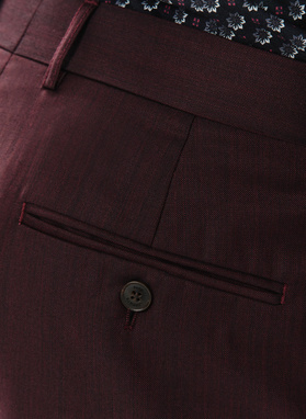 Dwuczęściowy gładki garnitur męski w kolorze burgundowym