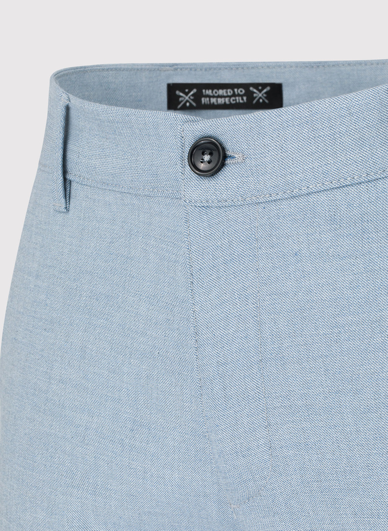 Błękitne spodnie męskie