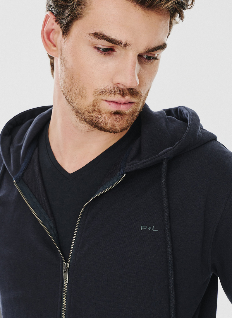 Rozpinana bluza dresowa w granatowym kolorze