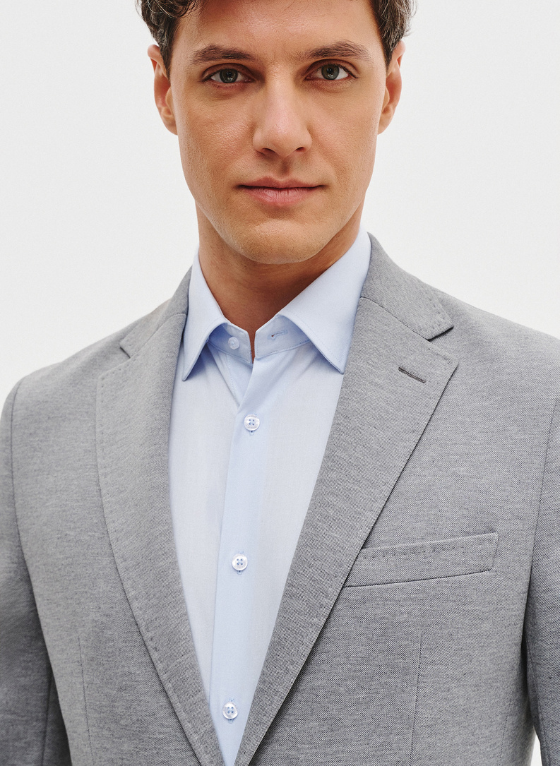 Jasnoszara marynarka z dzianiny