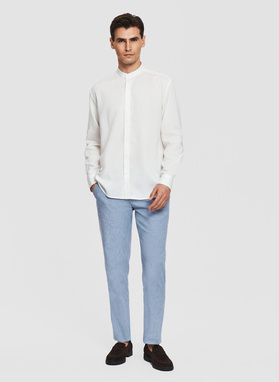 Biała koszula z lnem