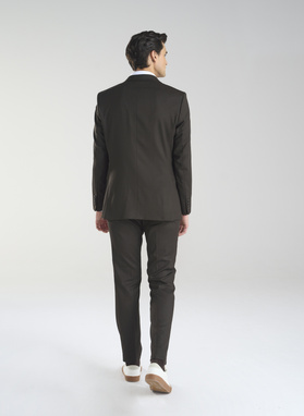 Brązowa jednorzędowa marynarka męska