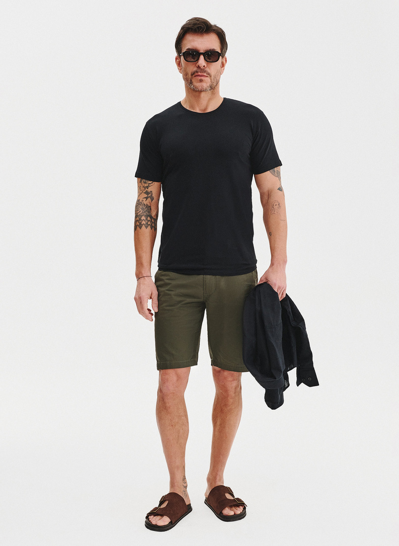 Czarny gładki t-shirt męski