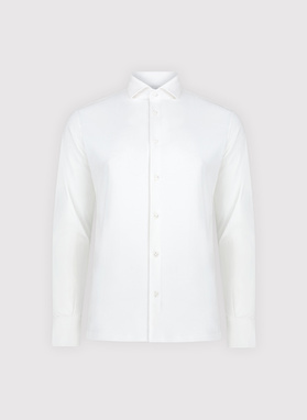 Biała dzianinowa koszula męska