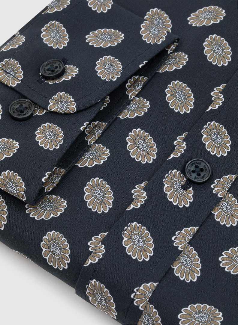 Czarna koszula w kwiaty