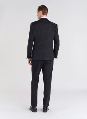 Czarna żakardowa marynarka smokingowa