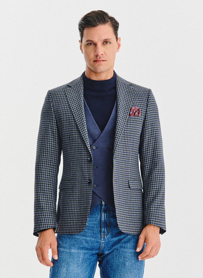 Granatowa marynarka w drobną kratę