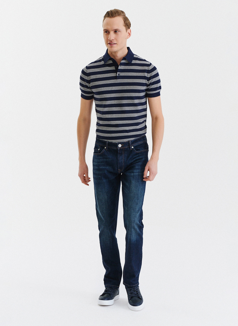 Granatowe spodnie męskie jeansowe