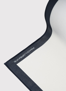 Biała poszetka męska z obwódką