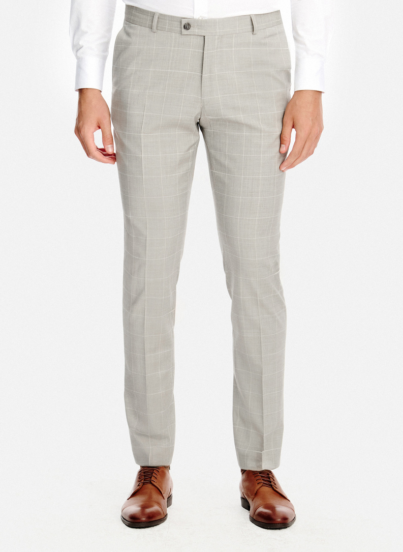 Ślubny garnitur męski w kratkę