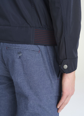 Granatowa krótka kurtka męska