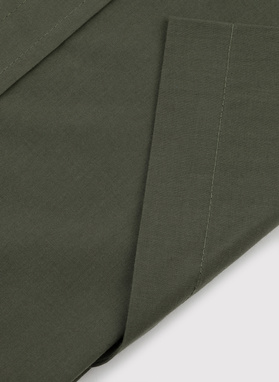 Zielona koszula z krótkim rękawem 