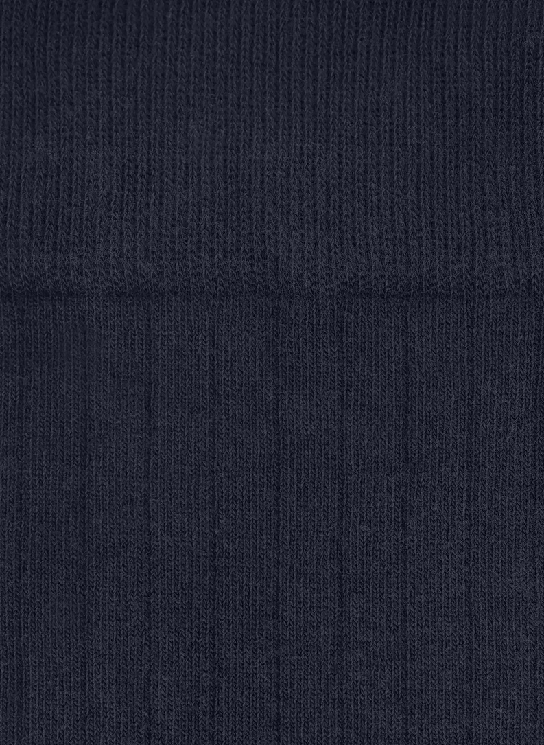 Gładkie granatowe skarpety w prążek