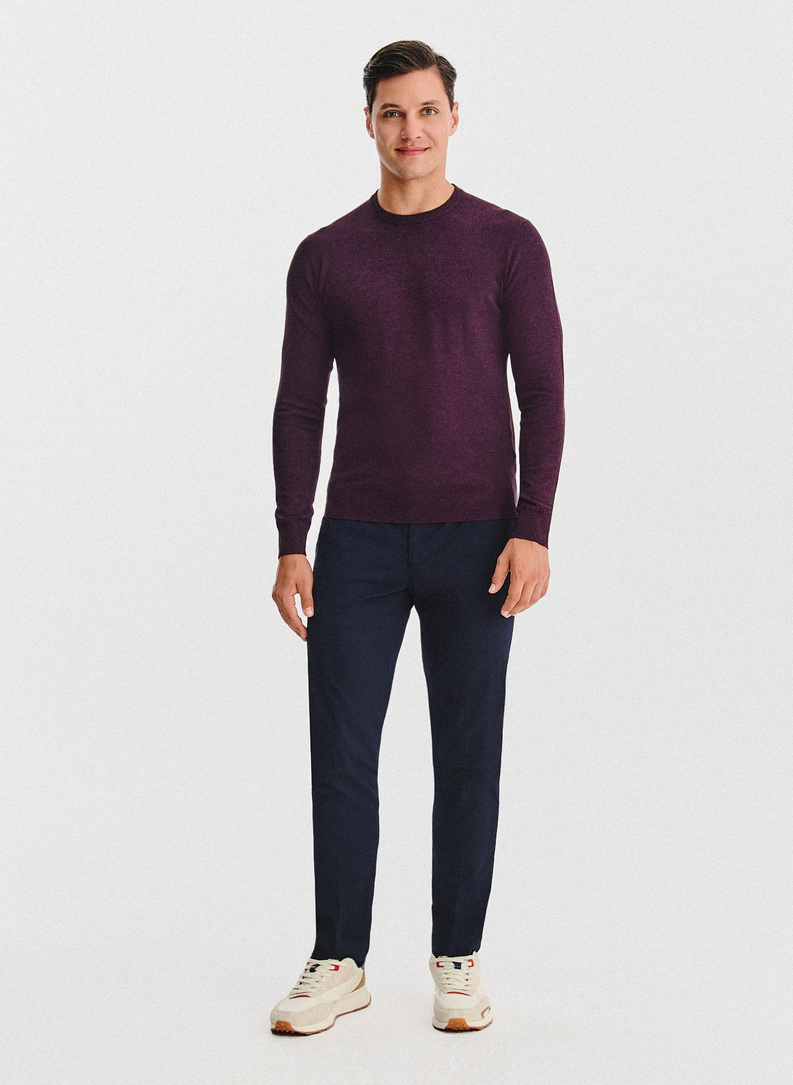 Fioletowy sweter męski