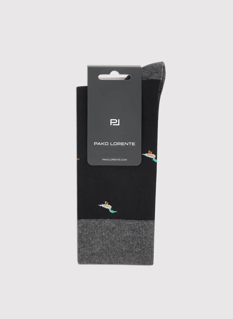 Czarne skarpety w kaczki