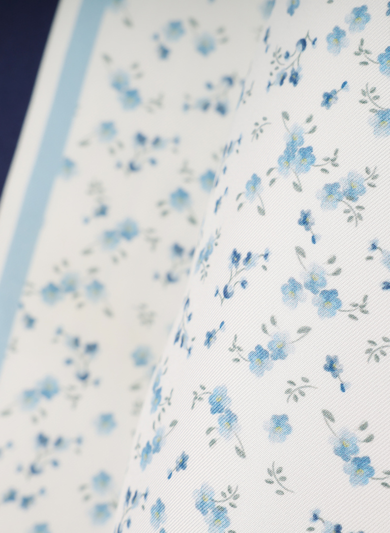 Biała poszetka męska w kwiatki