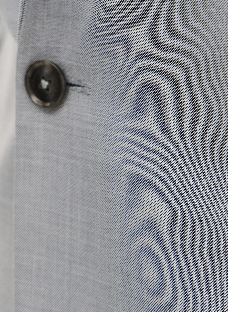 Szara marynarka garniturowa