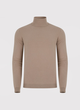 Beżowy gładki golf męski