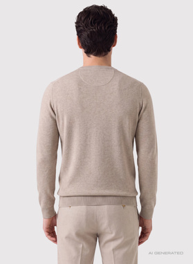 Beżowy sweter v-neck