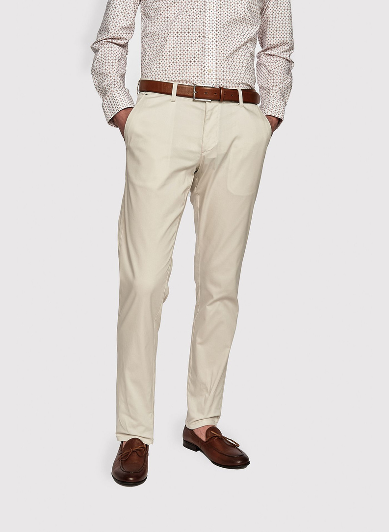 Męskie basicowe spodnie w kolorze ecru