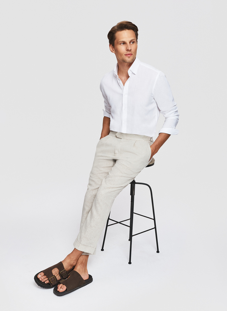 Biała koszula z lnem