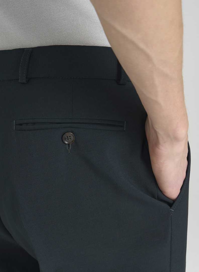 Wełniany zielony garnitur męski 