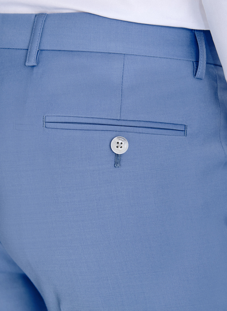 Ślubny niebieski garnitur z wełny