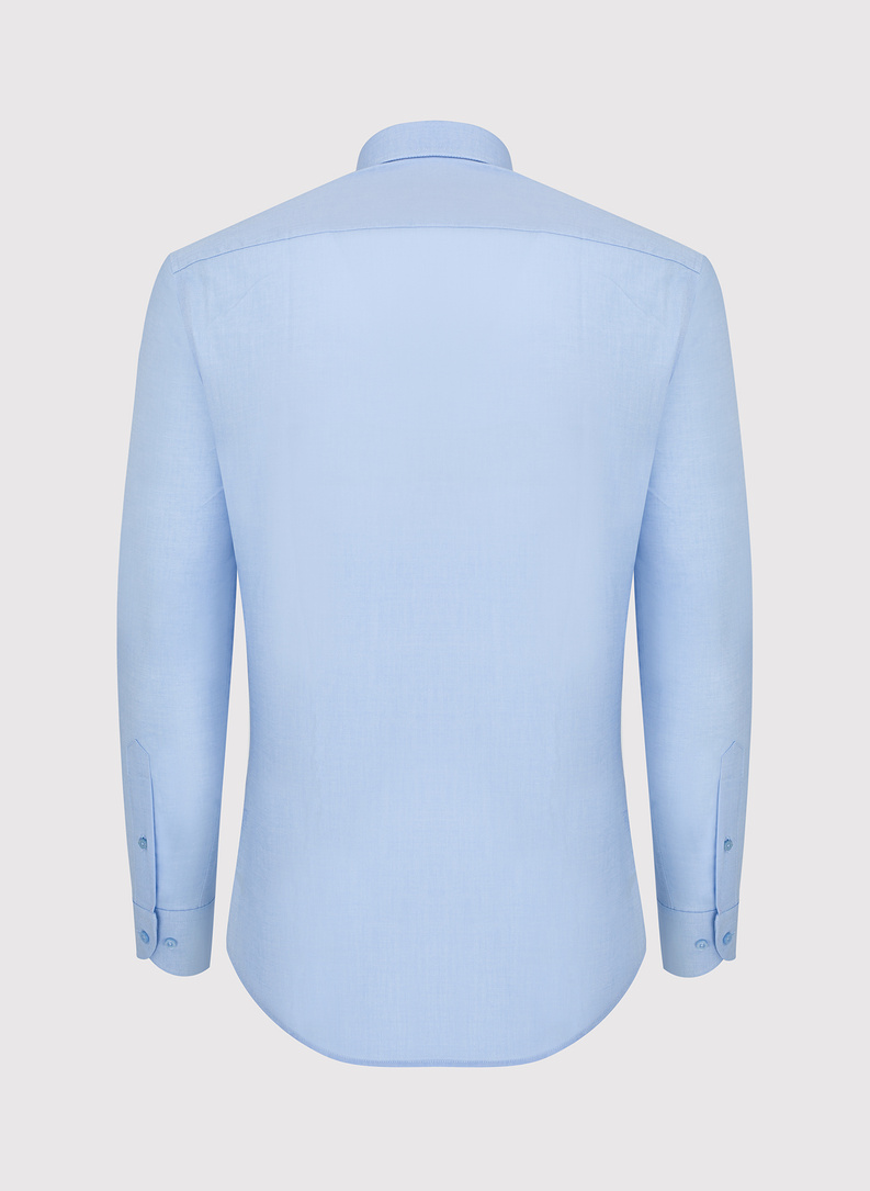 Gładka elegancka koszula męska w kolorze błękitnym