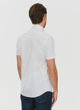 Biała koszula męska z krótkim rękawem
