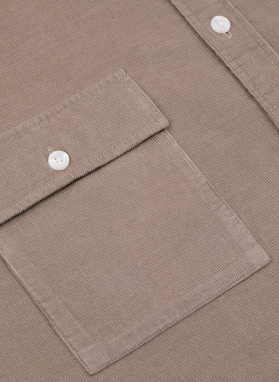 Brązowa koszula sztruksowa z kieszeniami na piersi