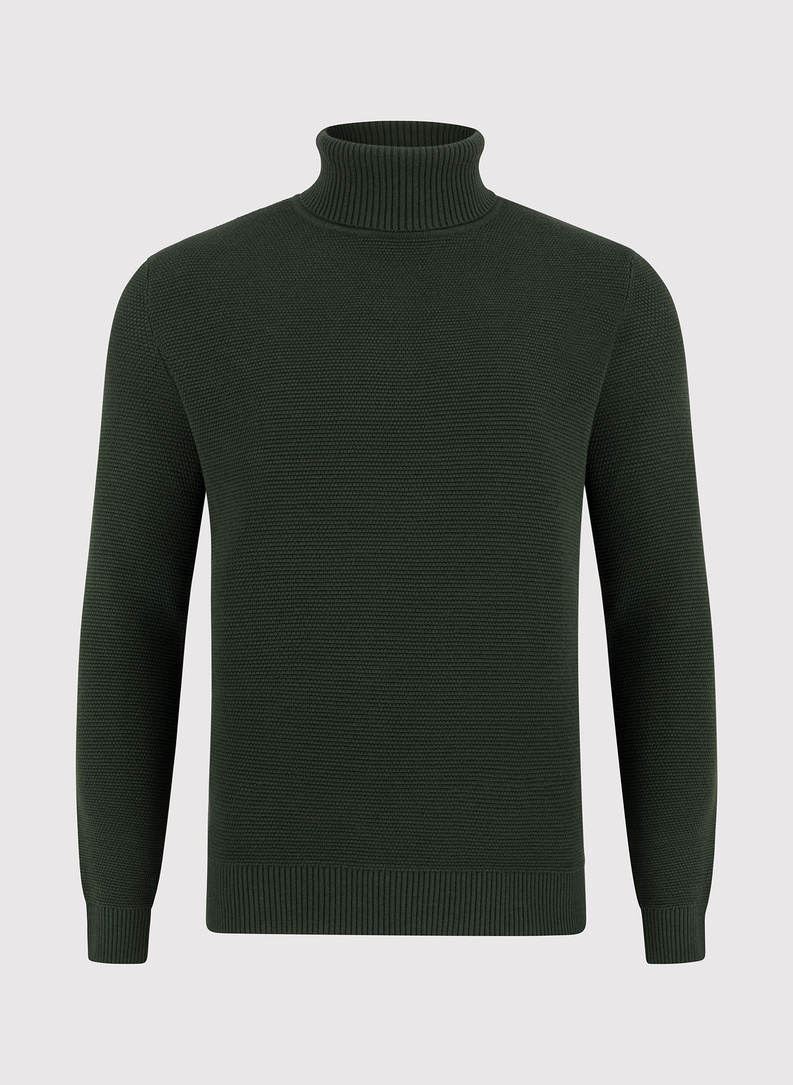 Sweter z golfem w kolorze zielonym