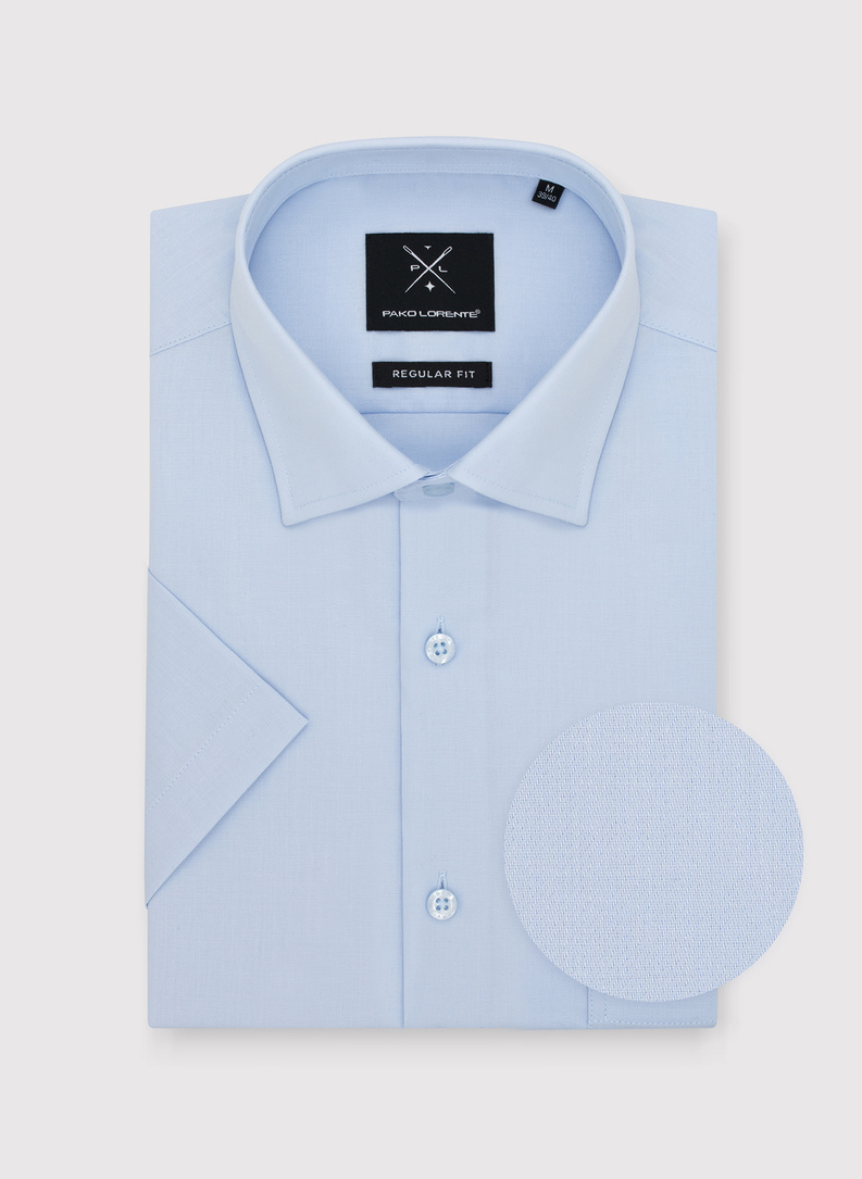 Niebieska koszula męska z krótkim rękawem