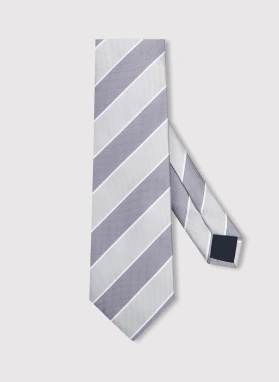 Ślubny niebieski garnitur z wełny