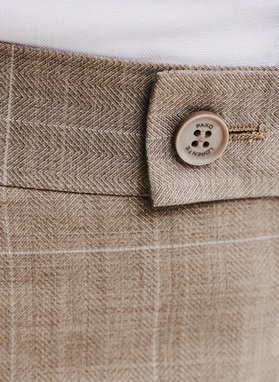 Garniturowe spodnie męskie w kratę