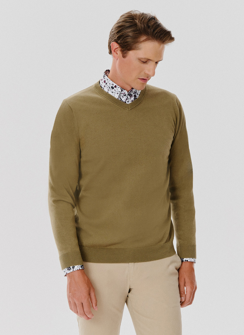 Zielony męski sweter w serek