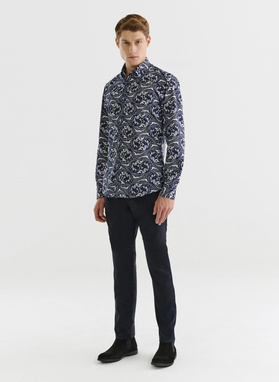 Granatowa koszula w oryginalny wzór