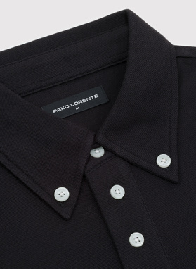 Czarny t-shirt polo z bawełny