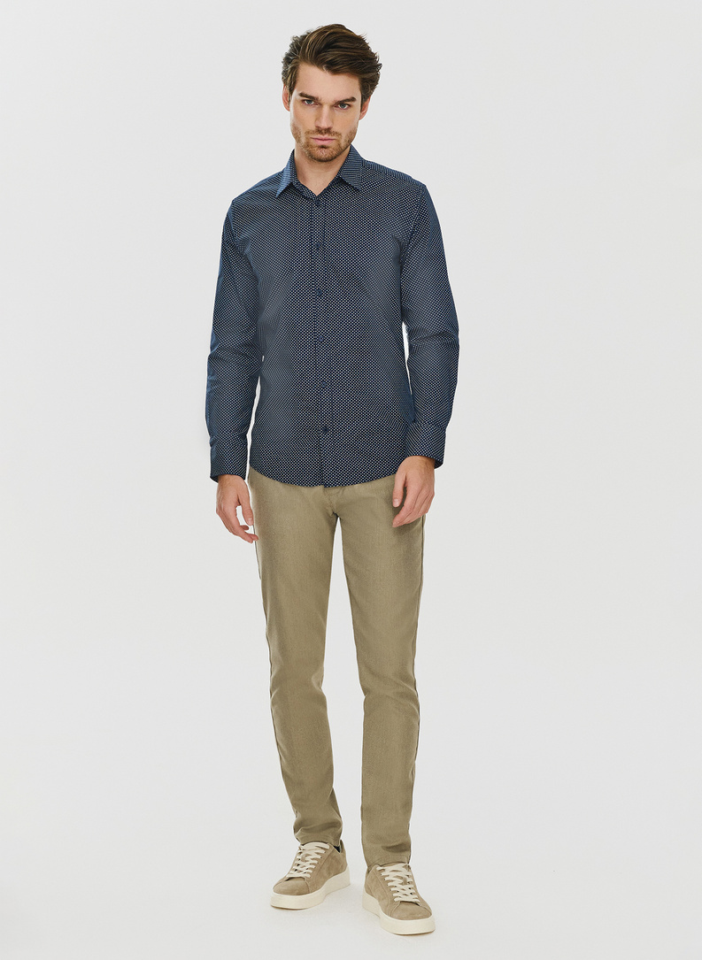 Granatowa koszula w drobny wzór 