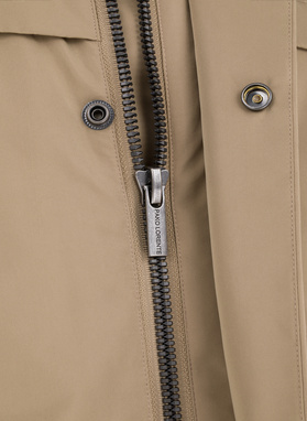 Kurtka męska z kapturem w kolorze beżowym